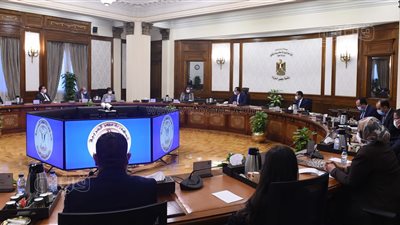 مدبولي لأوائل خريجي برنامج تأهيل القيادات الحكومية: 