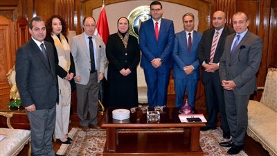 نيفين جامع تبحث مع وزير الزراعة اللبناني سبل تيسير حركة التبادل التجاري بين البلدين