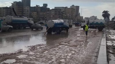 لليوم الرابع على التوالي.. هطول أمطار غزيرة على الإسكندرية | صور