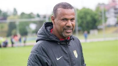 مدرب الرجاء السابق: الفرص ستكون قليلة في السوبر الأفريقي