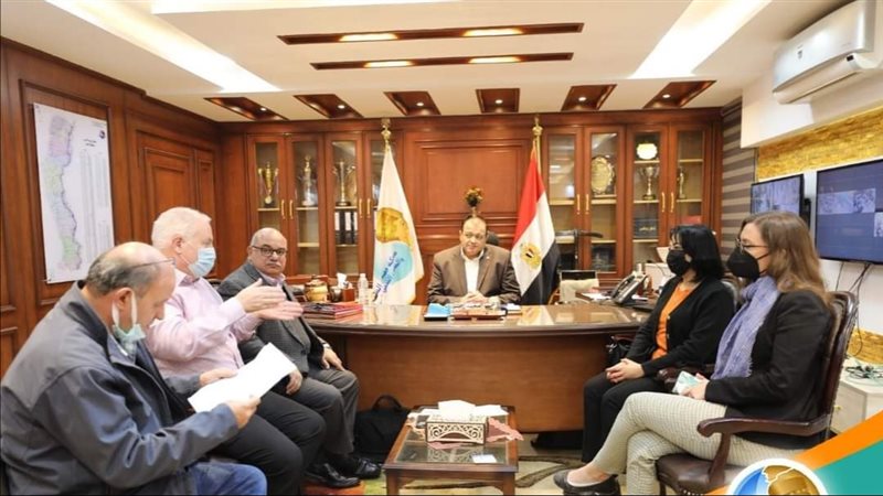  أعضاء فريق عمل مشروع