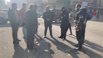 نائب محافظ الجيزة يكلف مسئولي الأحياء بسرعة إنهاء رصف الشوارع 