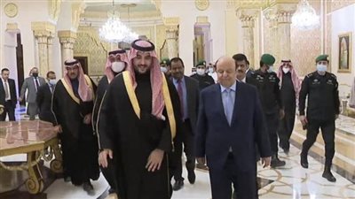 الرئيس اليمني: هناك توافق استراتيجي مع السعودية لمواجهة التمدد الإيراني 