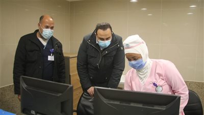 جولة مفاجئة لرئيس الرعاية الصحية بمستشفيات الهيئة في الإسماعيلية