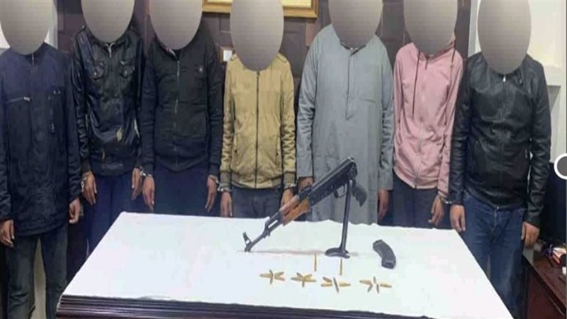 المتهمين 