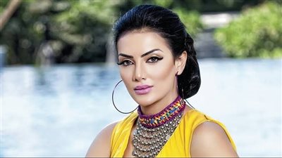 حورية فرغلي وشيري عادل في ضيافة برنامج يحدث في مصر.. الليلة