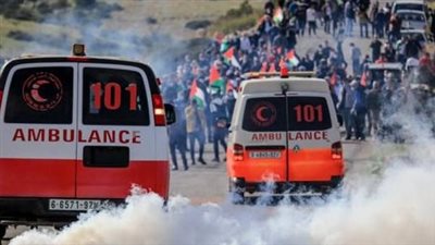في مواجهات مع جيش الاحتلال.. إصابة 100 فلسطيني بالضفة الغربية