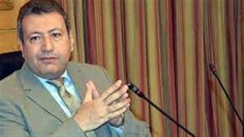 طارق شكري