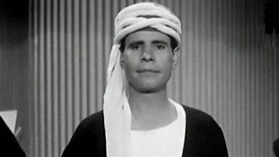 اضهده ملك وكرمه رئيسان ودولة.. محطات في حياة عمر الجيزاوي | فيديو