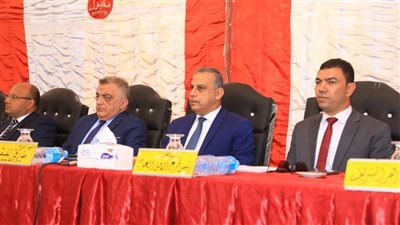 محافظ سوهاج يشهد مراسم الصلح بين آل 