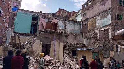 تضامن الإسكندرية: توزيع وجبات غذائية على متضرري العقار المنهار بكرموز