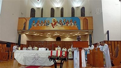 أجراس الكاتدرائية الأسقفية تعلن بدء قداس عيد الميلاد