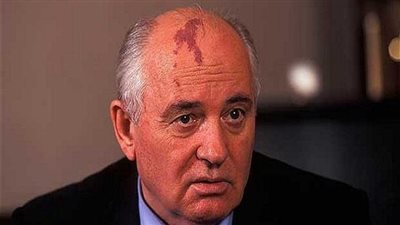  ميخائيل جورباتشوف رئيسا للحزب الشيوعي وبداية النهاية للاتحاد السوفيتي 