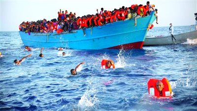 الثاني خلال أسبوع.. مصرع 4 مهاجرين ومحاولة لإنقاذ 90 آخرين في تحطم بسواحل اليونان