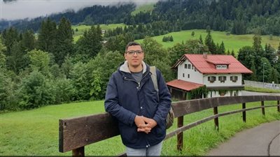 بمشاركة مصري.. 