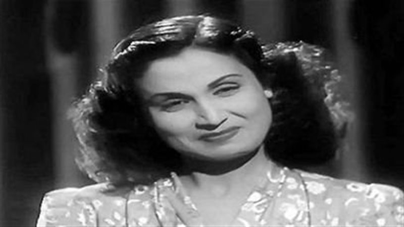 المطربة نور الهدى