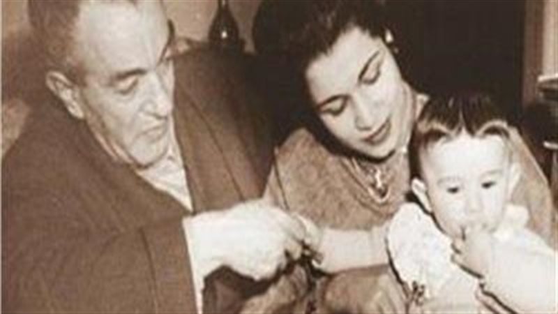 محمد التابعى وزوجته