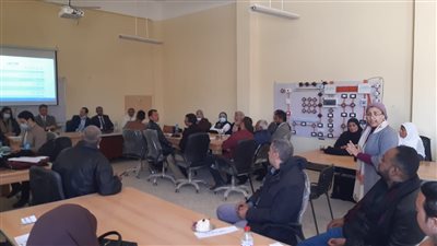 القوى العاملة تعقد ورشة تدريب تحت شعار 