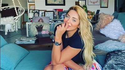 مي حلمي تتعرض للإساءة وتلجأ للقانون