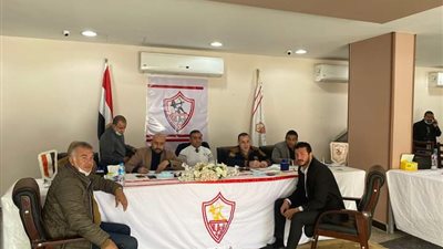 هشام نصر يقدم أوراق ترشحة لعضوية نادي الزمالك 