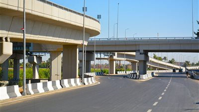 الرئيس السيسي يفتتح كوبري البلينا العلوي بسوهاج | فيديو