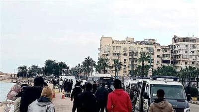 بسب تصوير فيلم سينمائي.. شلل مروري بكورنيش الإسكندرية