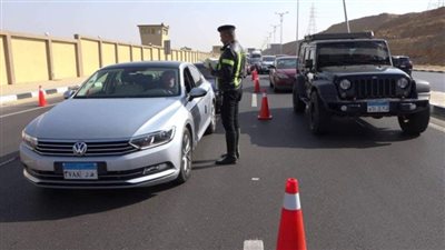 مصادرة 2329 رخصة لعدم تركيب الملصق الإلكترونى 