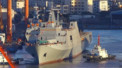 الصين تدشن 3 سفن عسكرية في يوم واحد