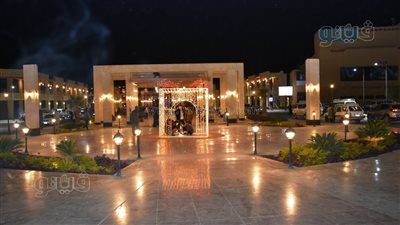 أسوان تستعد لاحتفالات الكريسماس ورأس السنة في ثوبها الجديد| صور