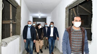 مساعد رئيس الوزراء تتفقد وحدات مشروع تطوير عواصم المحافظات والمدن الكبرى بالفيوم