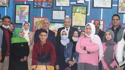 وكيل تعليم الإسماعيلية يشهد تفعيل مبادرة حياة كريمة 