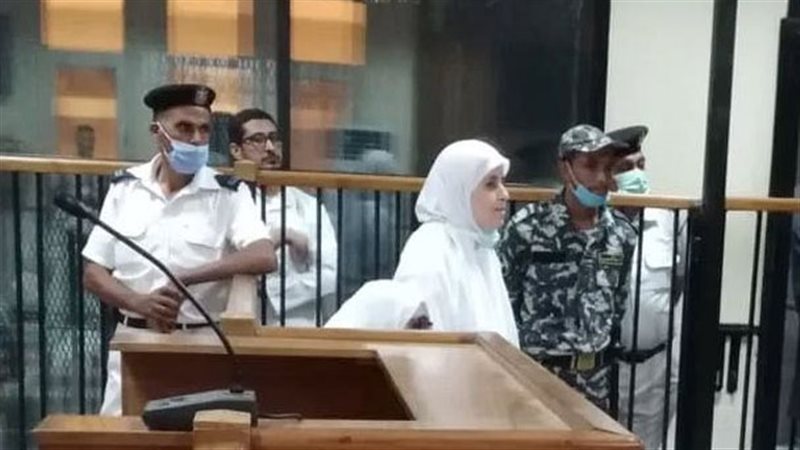 محاكمة متهمين 