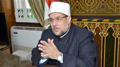 وزير الأوقاف يعتمد حركة تغيرات في قيادات المديريات 