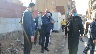 محافظ القليوبية يتفقد مشروعات الطرق 