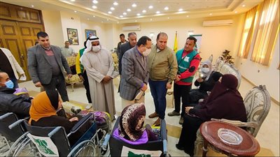 محافظ شمال سيناء يسلم ذوي الاحتياجات الخاصة أجهزة تعويضية | صور 