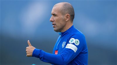 مدرب الهلال السعودي بين 3 مرشحين لأفضل مدرب في آسيا