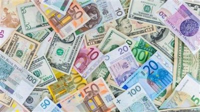 أسعار العملات أمام الجنيه المصري في نهاية تعاملات اليوم الاثنين 27-12-2021