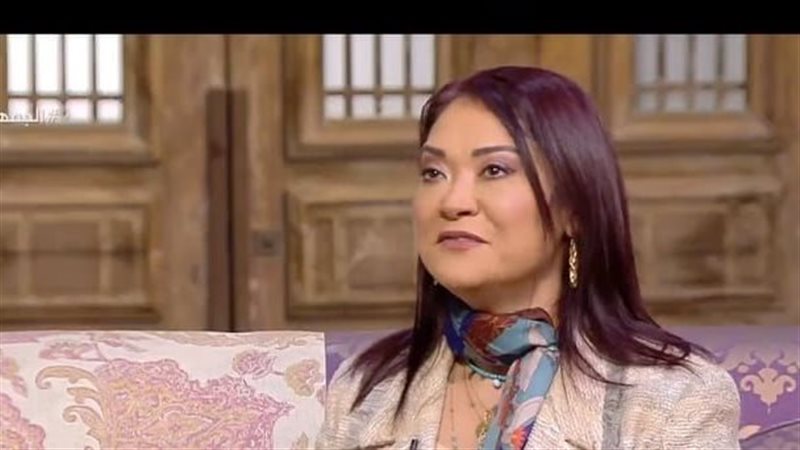 الفنانة اليابانية