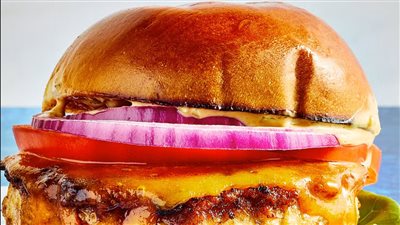 طريقة تحضير برجر الفراخ بالمنزل زي المطاعم