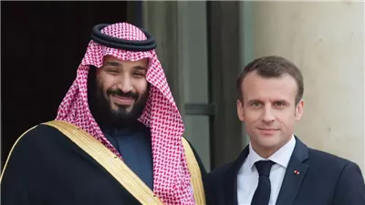 ولي العهد السعودي والرئيس الفرنسي يبحثان نتائج مؤتمر تحالف حل الدولتين