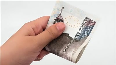 حكم بيع شيء يمكن استعماله في أمر مباح أو محرم في نفس الوقت