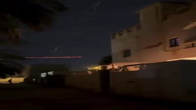 اشتباكات مسلحة تمتد للأحياء السكنية واقتحام مستشفيات في جنزور بطرابلس (فيديو)