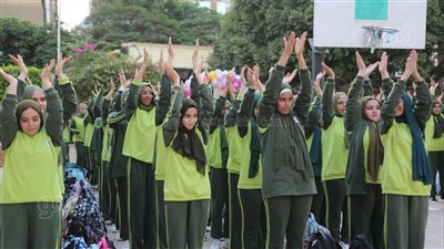 الإذاعة المدرسية لطالبات الثانوية بالقاهرة تتحدث عن 