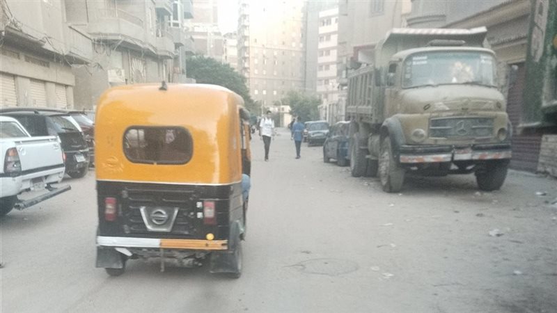 التوكتوك، فيتو