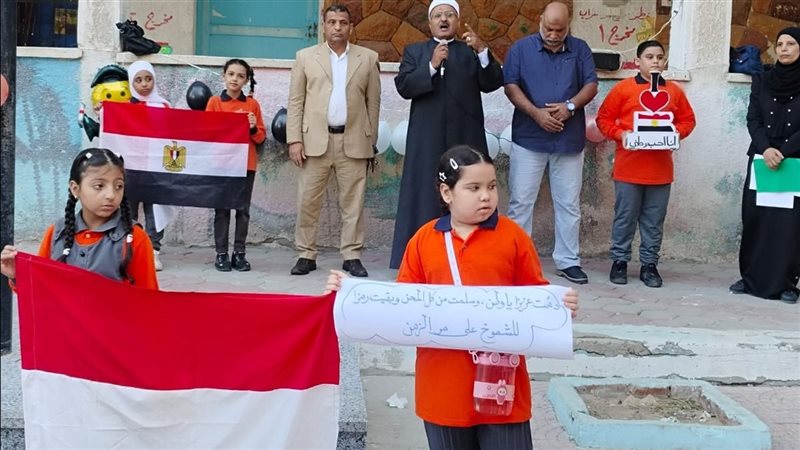 جانب من مراسم الاستقبال،