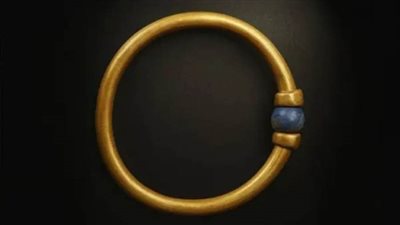 قرار قضائي جديد بشأن متهم في قضية سرقة الأسورة الأثرية 