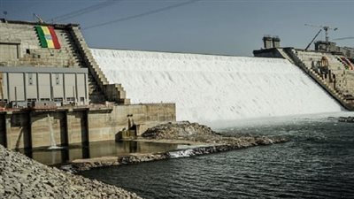 زيادة الملء يهدد سد النهضة بالانهيار، ونصر علام يكشف سر فتح إثيوبيا لمفيض الطوارئ