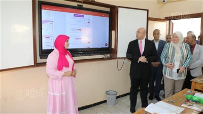 محافظ بني سويف يشدد على المتابعة اليومية لنسب حضور الطلاب 