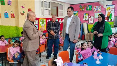 وفد من التربية والتعليم يتفقد مدارس دمياط مع انطلاق الدراسة