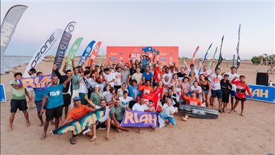 انطلاق مهرجان الجونة للألعاب المائية (صور)